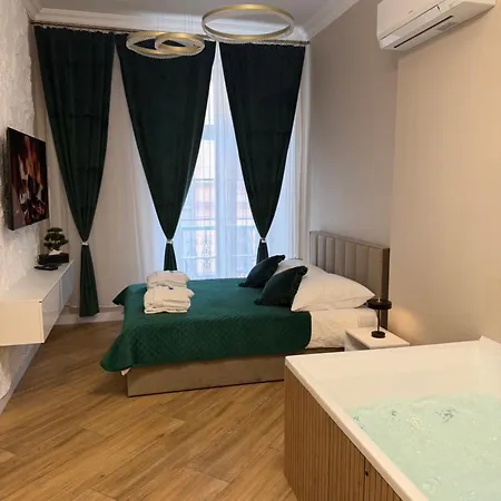 Z Jacuzzi Luxury Dluga *