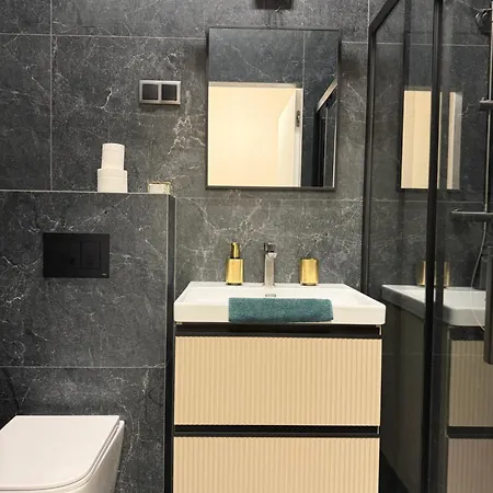 アパート Z Jacuzzi Luxury Dluga クラクフ
