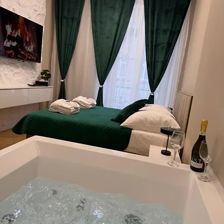 Z Jacuzzi Luxury Dluga アパート クラクフ